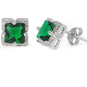Princess Shape Emerald Earrings